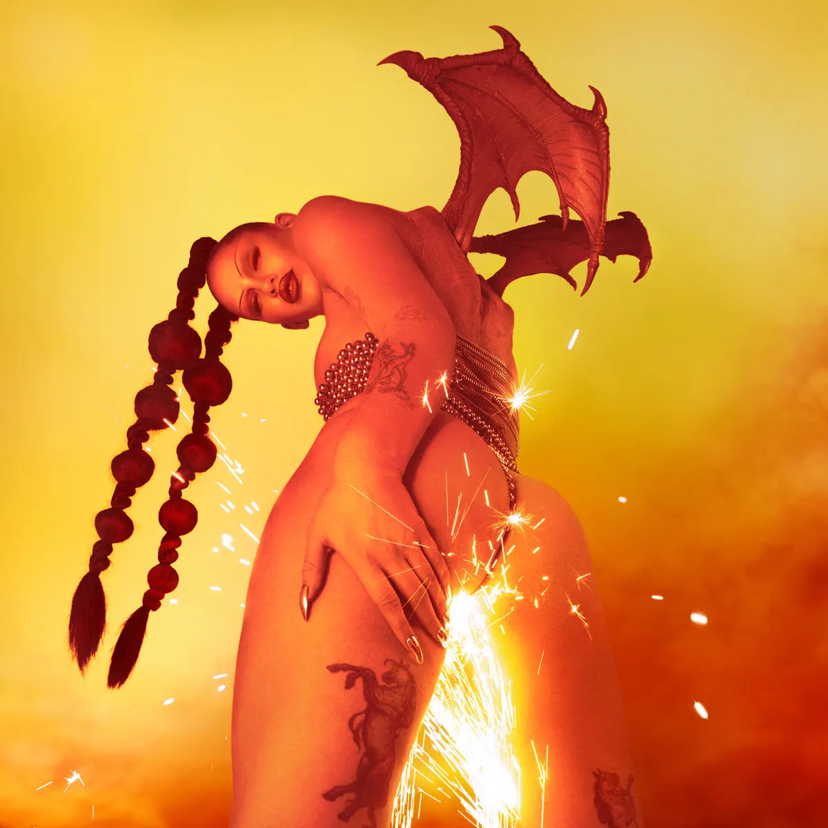 Eartheater Sets Herself Ablaze