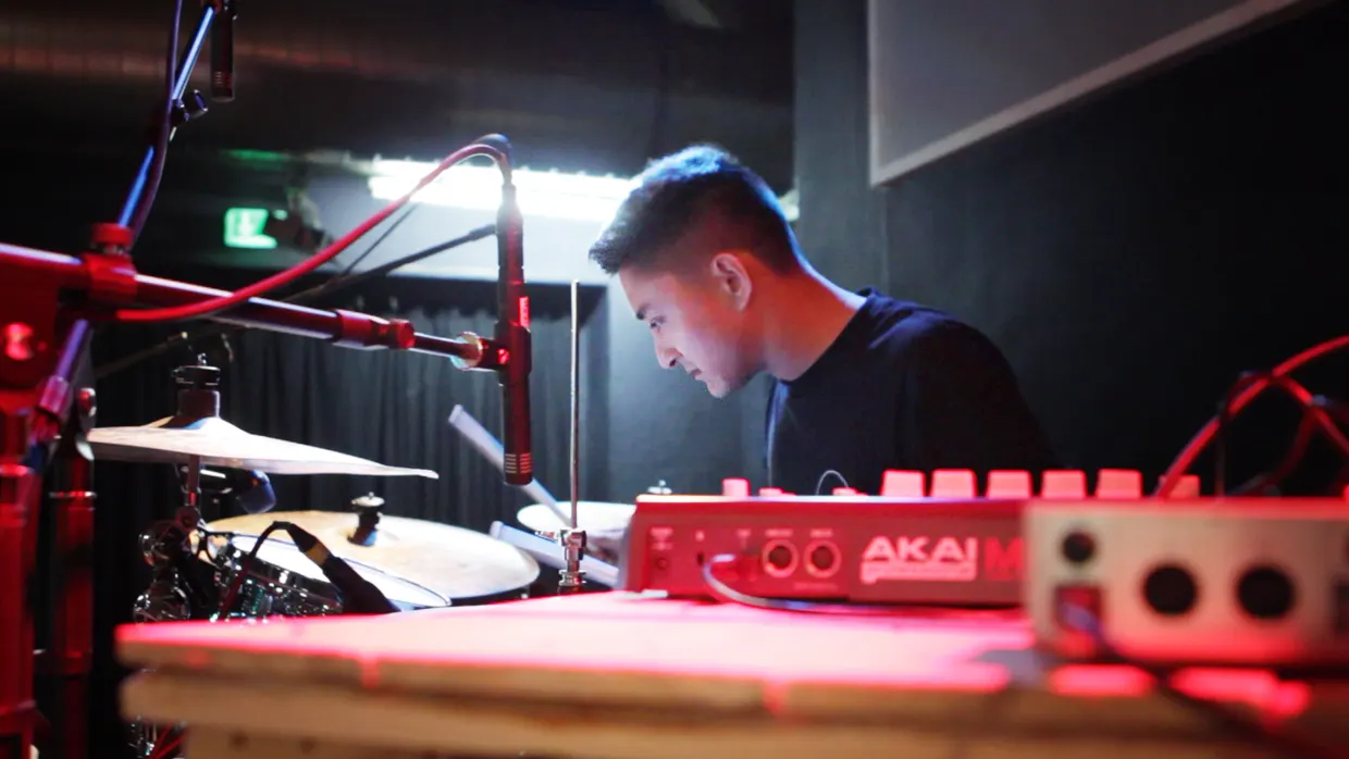 Shigeto Breaks Down His Live Set on Slices