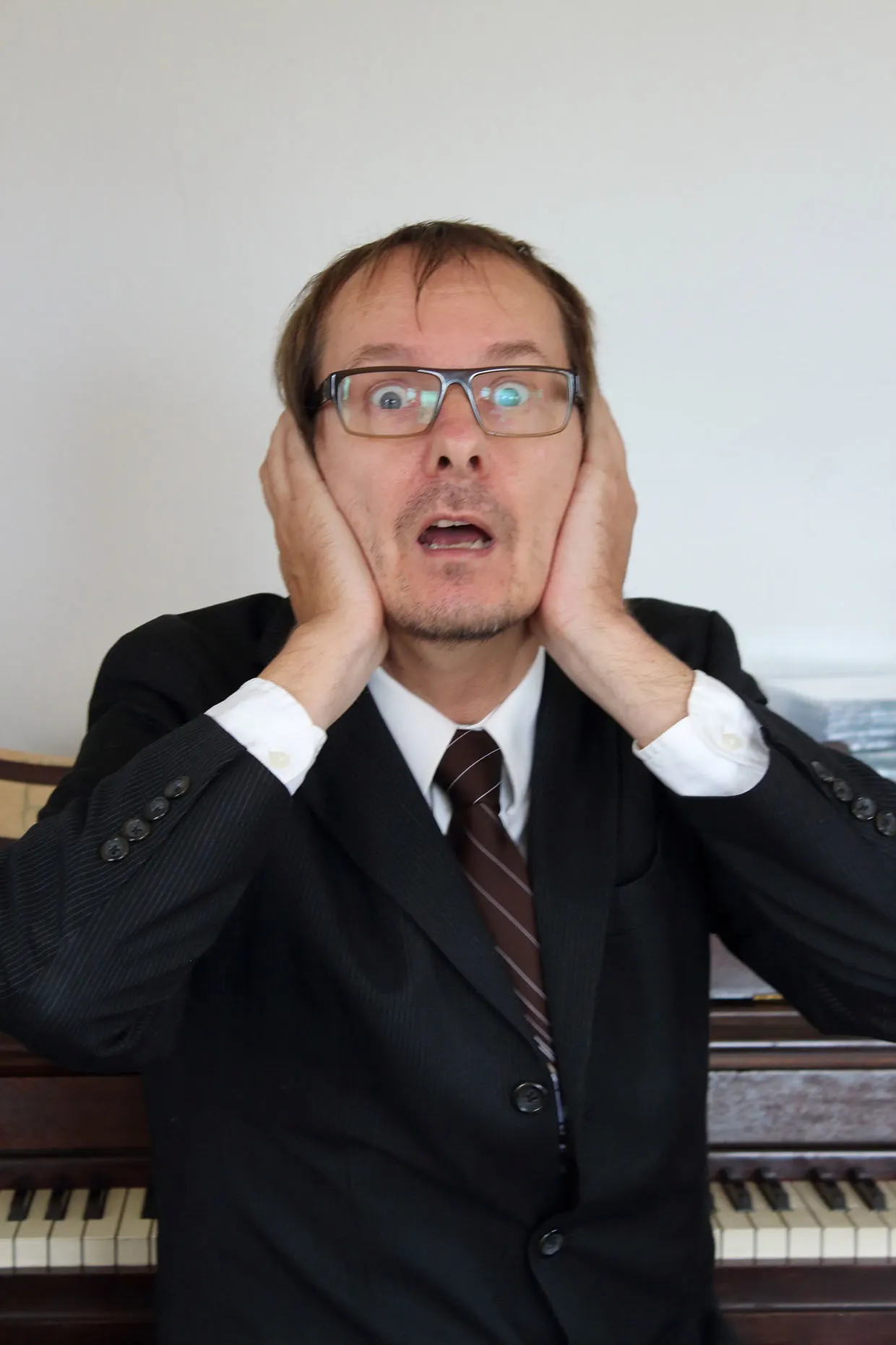 Can We Cure Tinnitus By Listening to Music or Using an App?