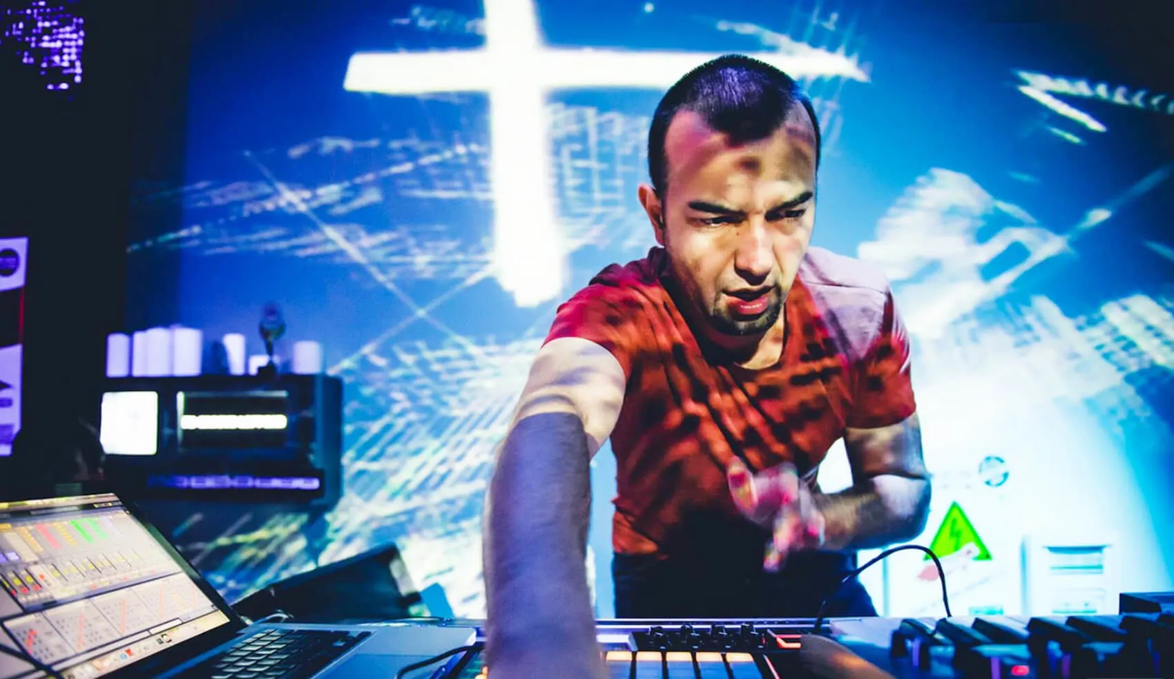 How To Make An Unforgettable Live Set According To KiNK