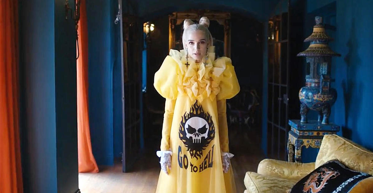 poppy-scary-mask