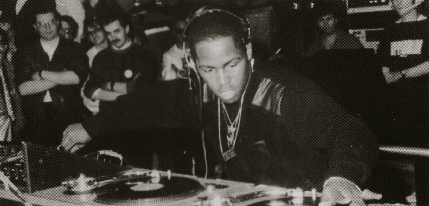 DJ