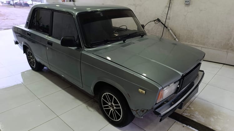 Lada 2107