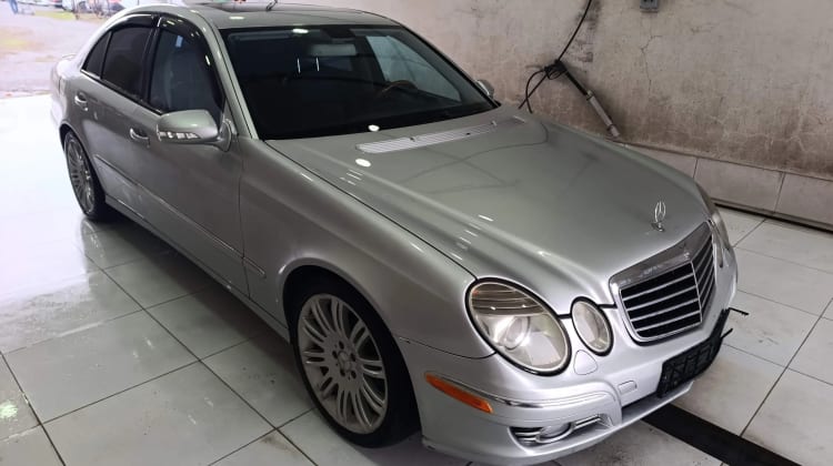 Mercedes-Benz E 350
