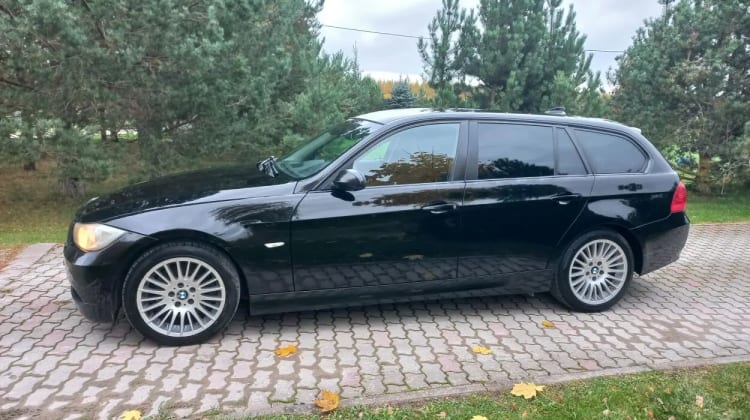 BMW 325