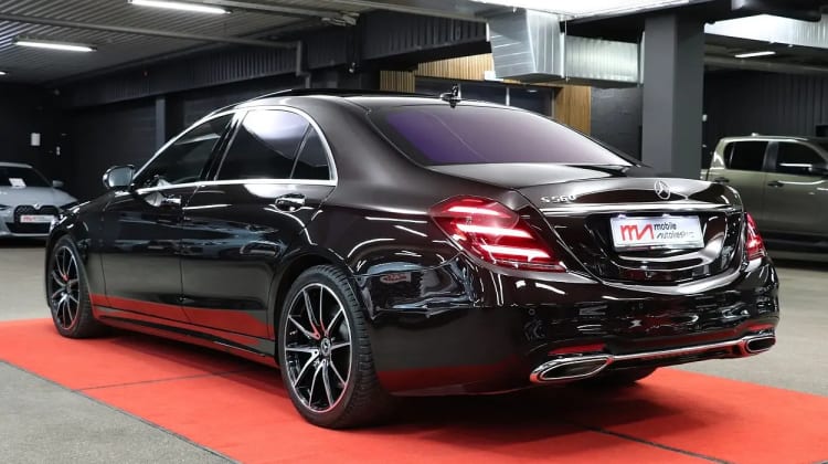 Mercedes-Benz S 560