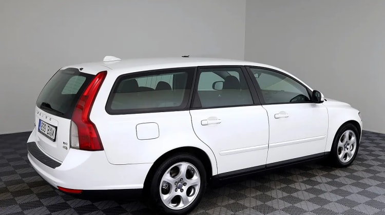 Volvo V50