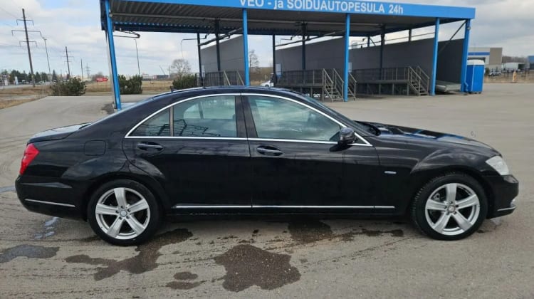 Mercedes-Benz S 350
