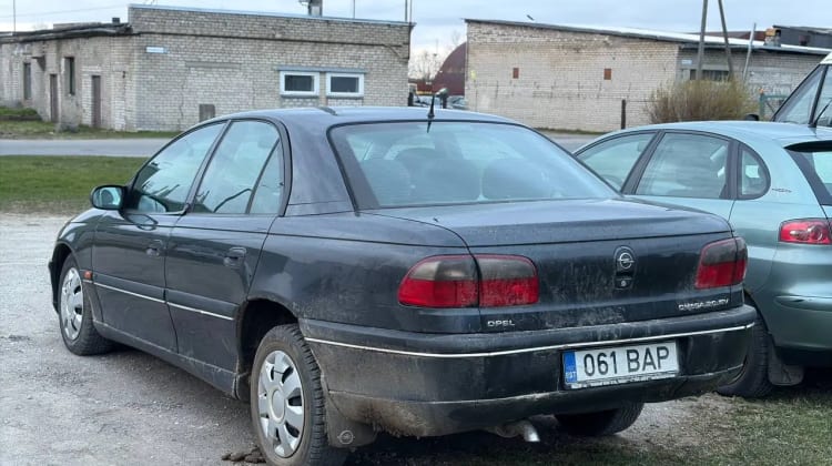 Opel Omega