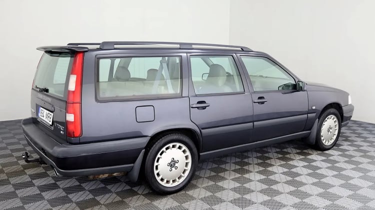 Volvo XC70