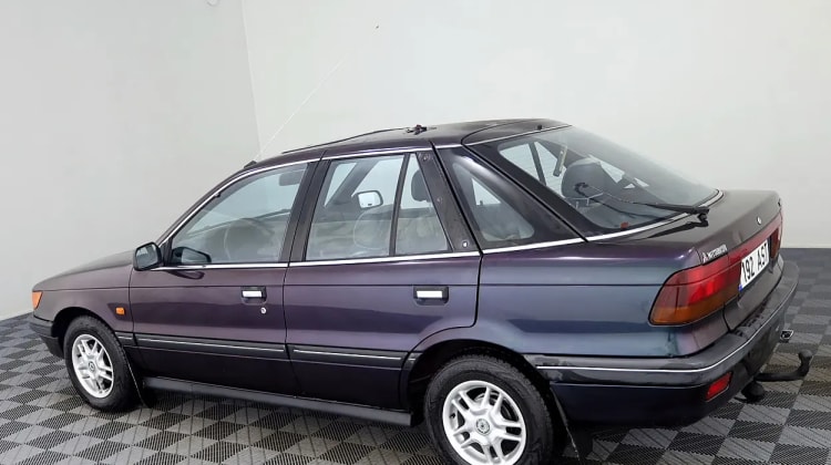 Mitsubishi Lancer