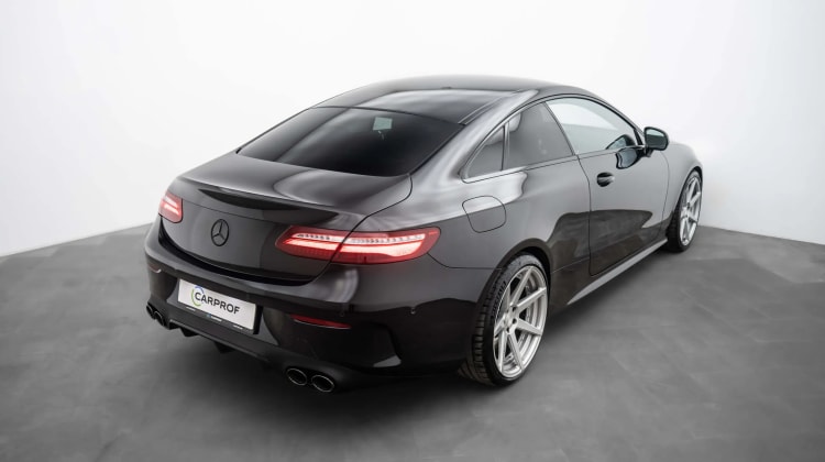 Mercedes-Benz E 400