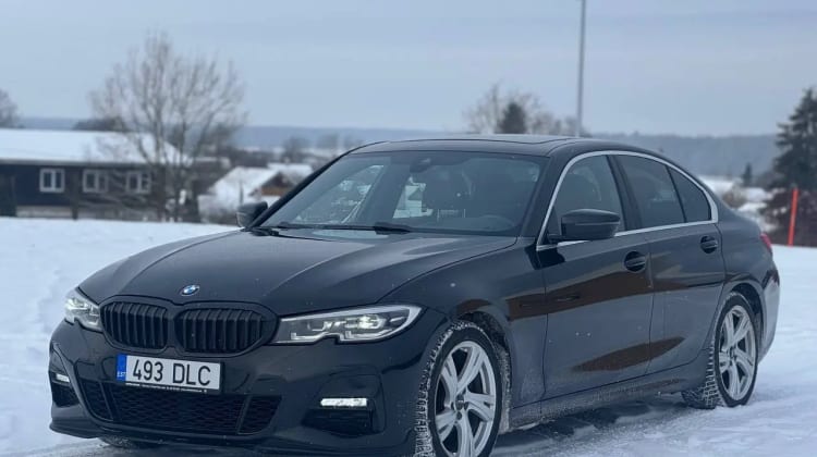 BMW 330 preview