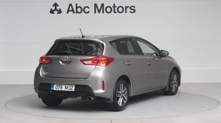 Toyota Auris