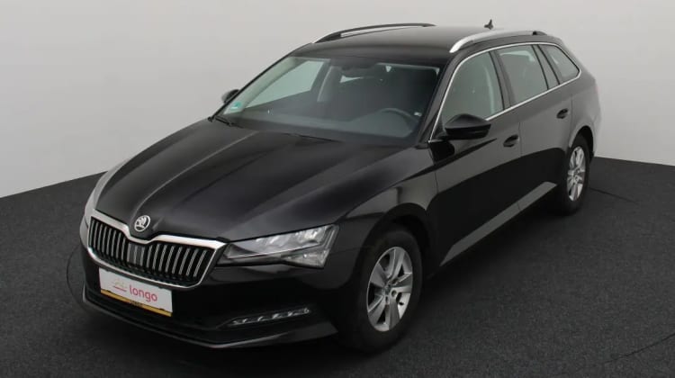 Skoda Superb preview