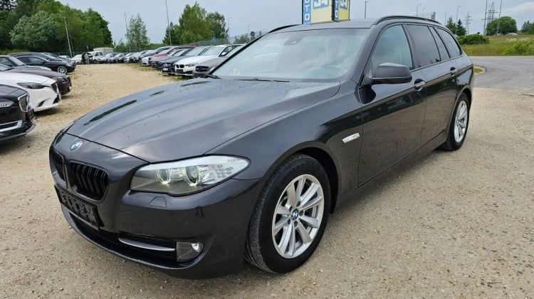 BMW 528 preview