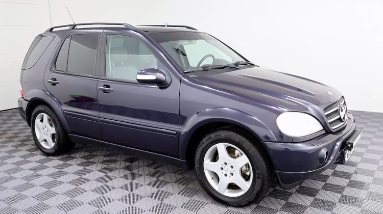 Mercedes-Benz ML 400 preview