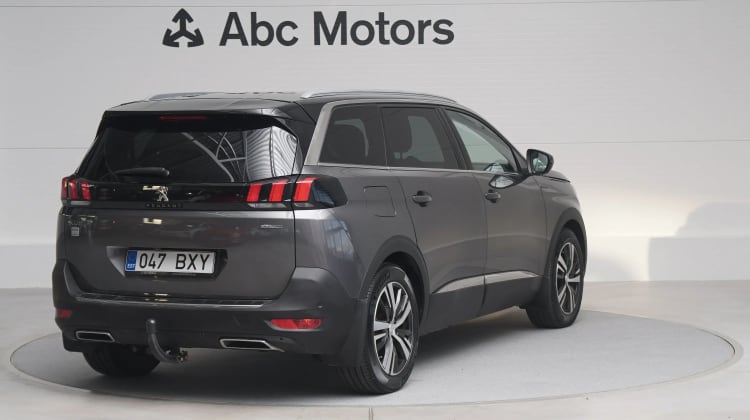 Peugeot 5008