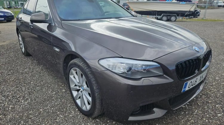 BMW 530
