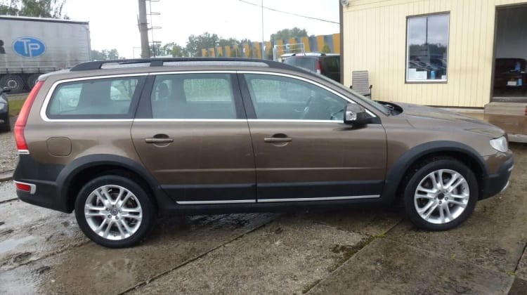 Volvo XC70