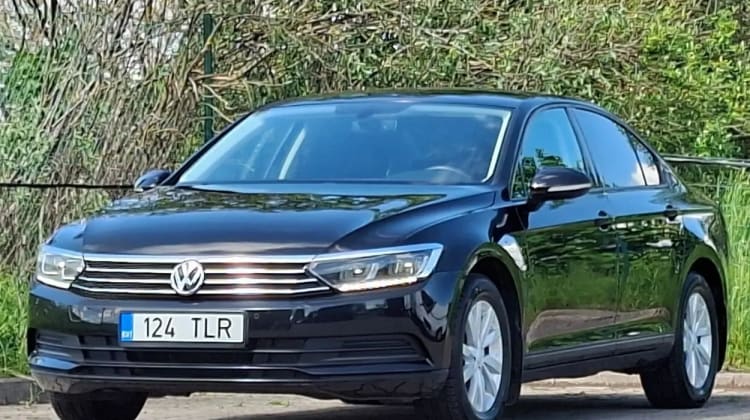 Volkswagen Passat preview