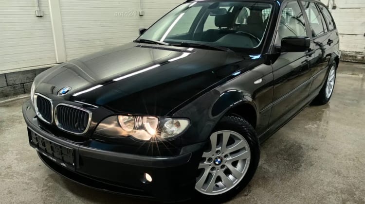 BMW 320