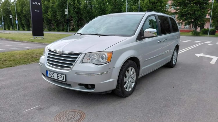 Chrysler Grand Voyager preview
