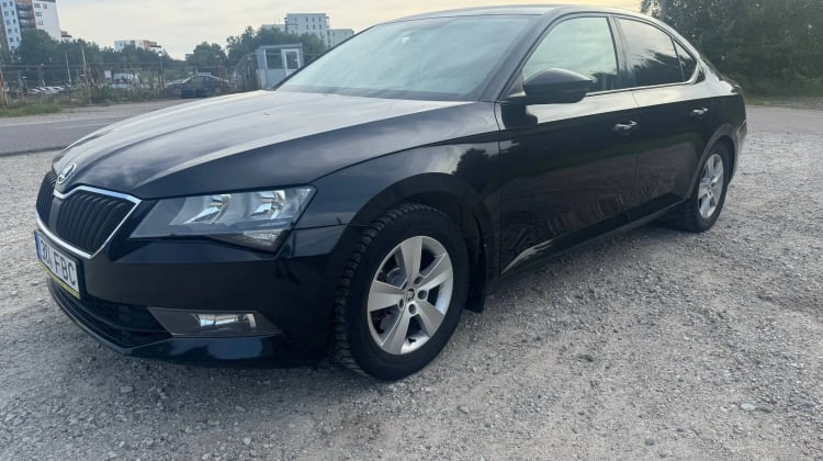 Skoda Superb preview