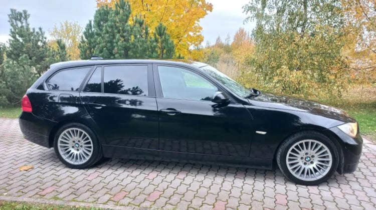 BMW 325