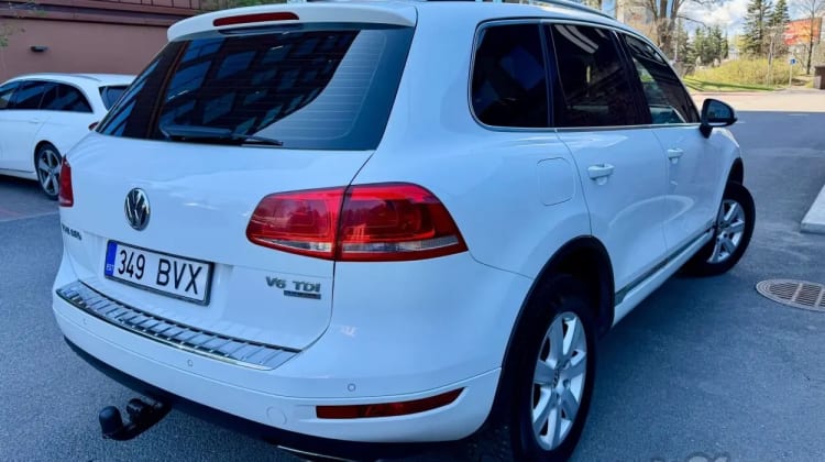 Volkswagen Touareg