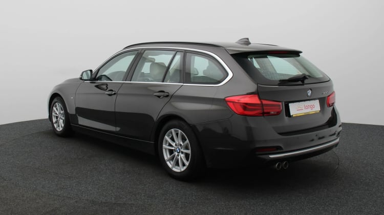 BMW 320 6
