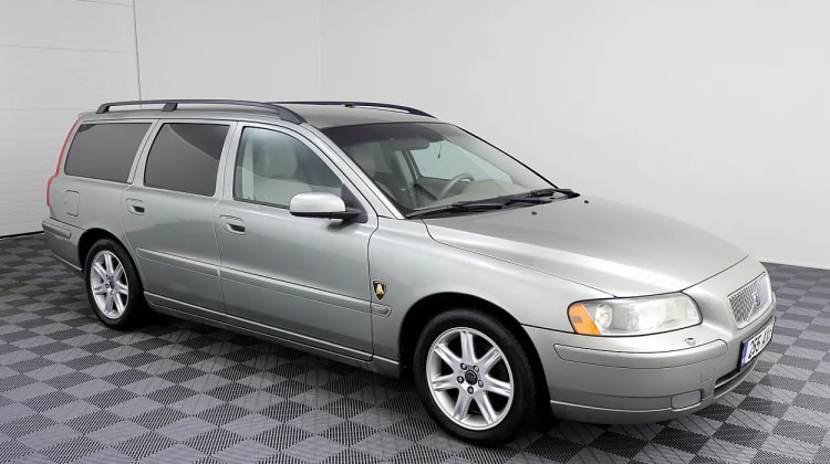 Volvo V70 preview