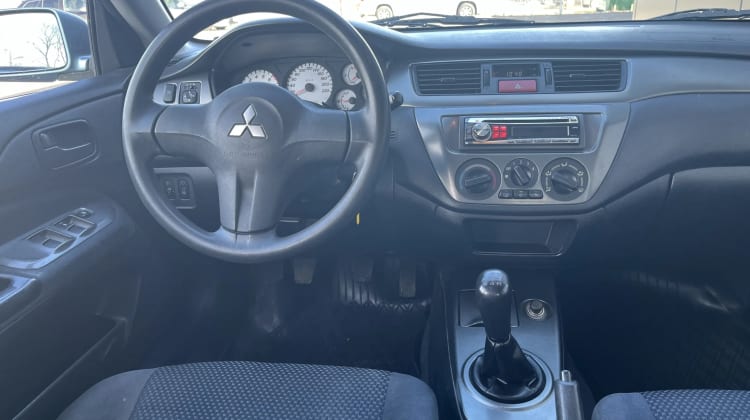 Mitsubishi Lancer