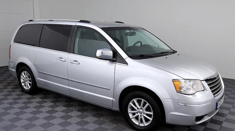 Chrysler Grand Voyager preview