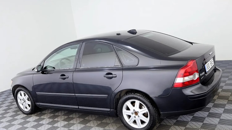 Volvo S40