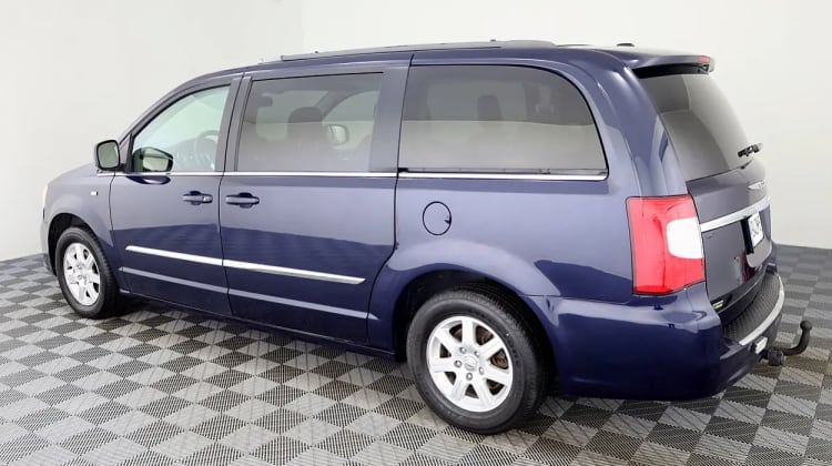 Chrysler TOWN & COUNTRY