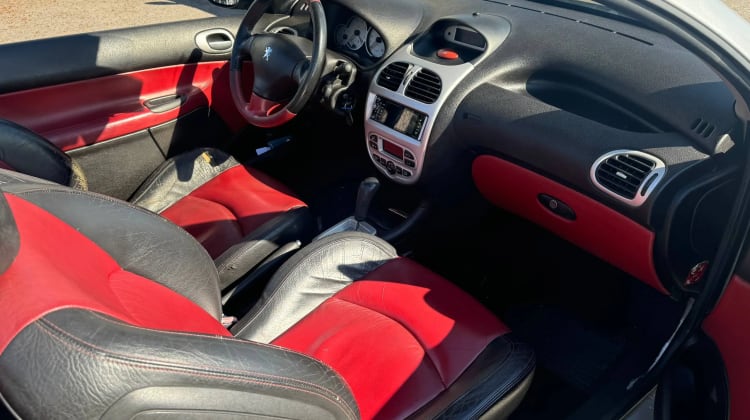 Peugeot 206
