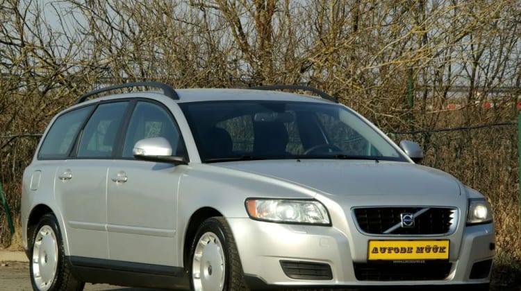 Volvo V50