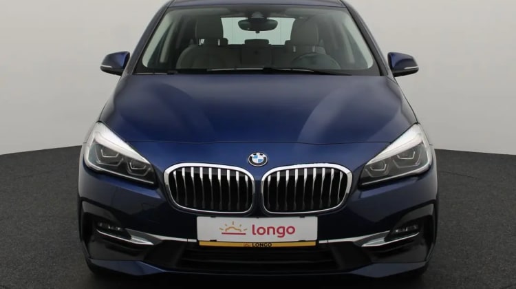 BMW 218