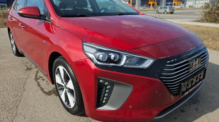 Hyundai IONIQ