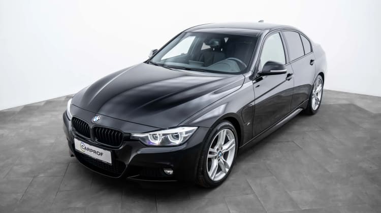BMW 330 preview