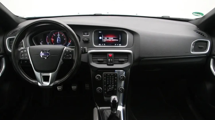 Volvo V40