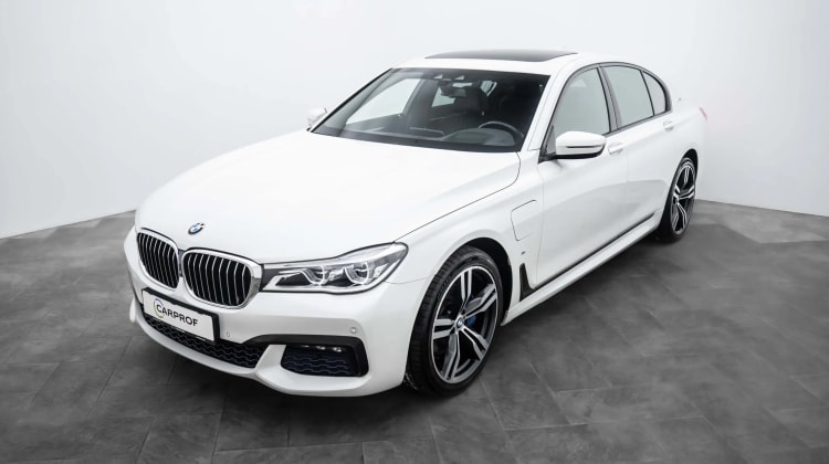 BMW 740 preview