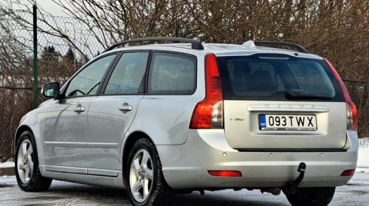 Volvo V50