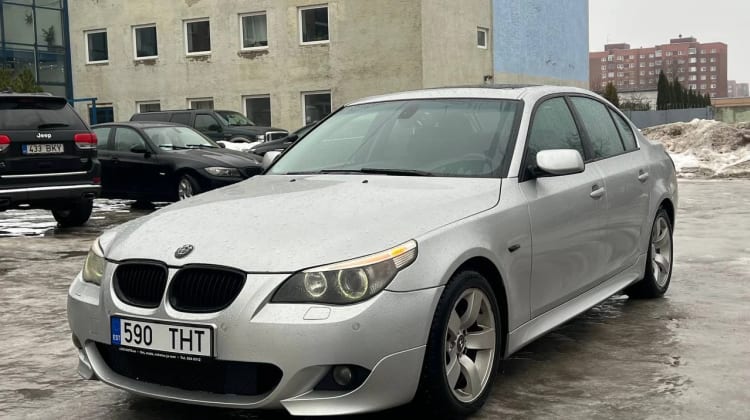 BMW 530