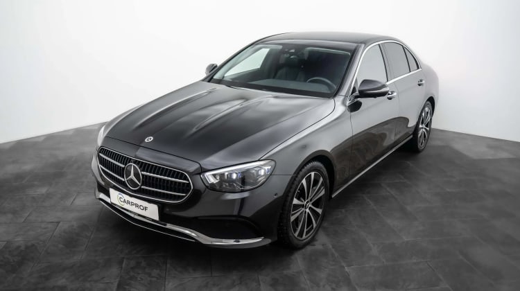 Mercedes-Benz E 220