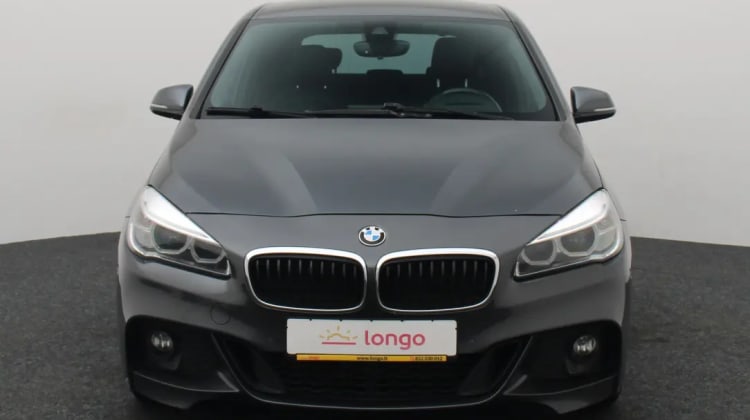 BMW 220