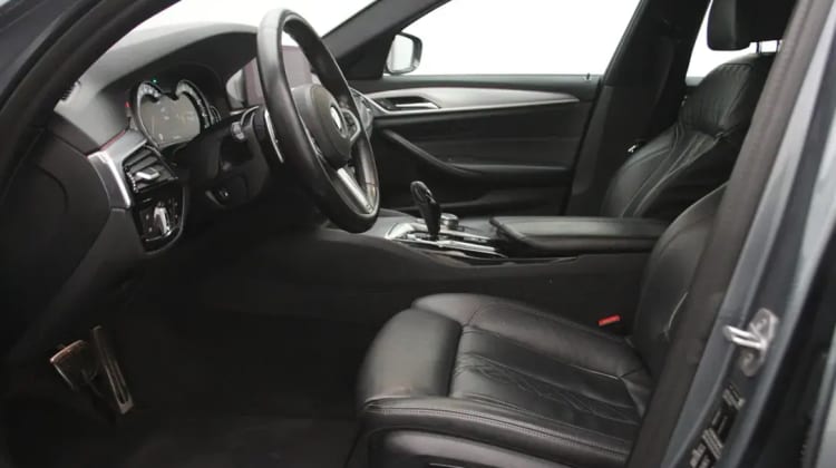 BMW 530