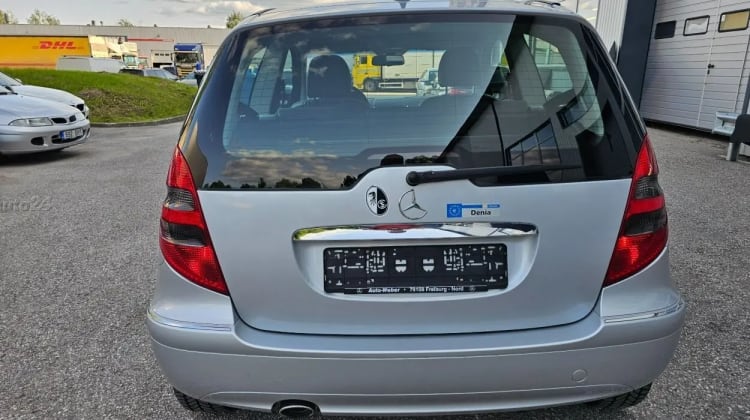 Mercedes-Benz A 180