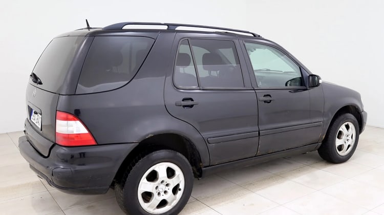 Mercedes-Benz ML 320